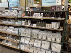 -MUJI无印良品(滨江宝龙城店)