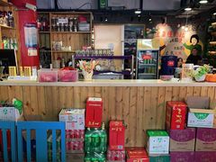 -钢管厂五区小郡肝串串香(滨江店)