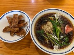 生煎大排面-天天鲜面馆(衡山路店)