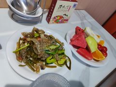 -捞九门海鲜牛肉自助火锅(廉江店)