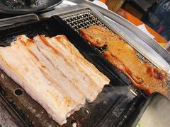 -伍丁·烤牛肋(和平东桥店)