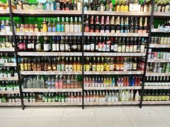 -芽庄中心购物广场