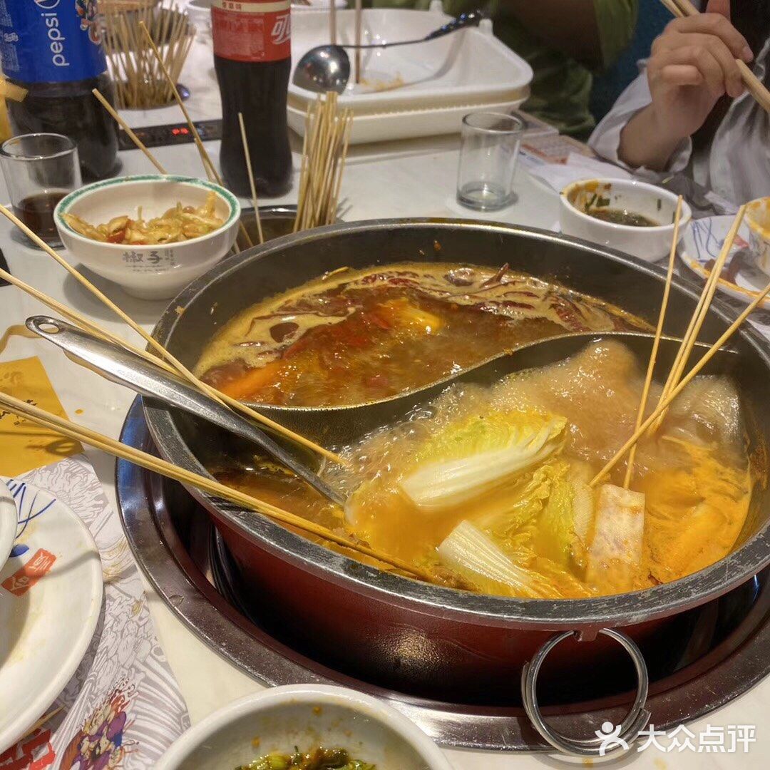 环境就一般般,味道也还可以吧,总体感觉不错