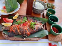 烤鱼-三亚艾迪逊酒店·海滩烧烤 BARBACOA·现场乐队·浪漫晚餐·烧烤海鲜