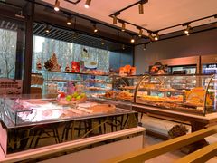 面包甜点陈列柜-巴黎贝甜(望京信万店)