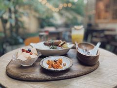 -懒鱼时光馆(沙坪坝店)