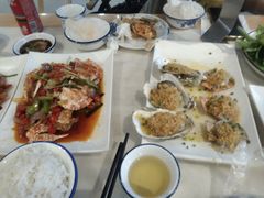 -四川小胡子海鲜(丁村万人海鲜广场店)