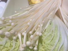 -三人行骨头王火锅(长寿店)