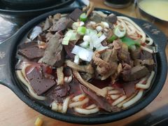 -伟伟羊杂馆