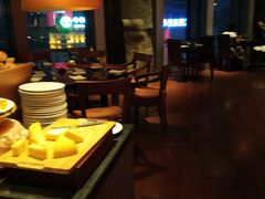 自助取餐区-广州富力君悦大酒店·凯菲厅