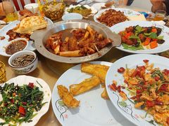 羊棒骨羊蝎子火锅-聚首堂·特色小吃·肘子(什刹海德胜门店)