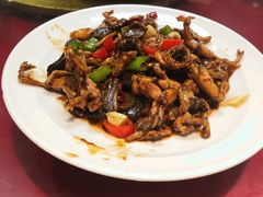田鸡烧鱼乔-董厨煨汤馆(车站路店)