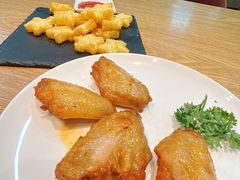 BBQ鸡翅（2个装）-棒约翰比萨·意面(金桥国际店)
