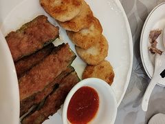 香煎爽藕墨鱼饼-鹭园酒家·四十年老字号