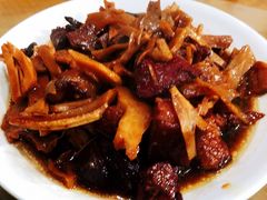 -云河农家乐饭店(福禄缘树山店)