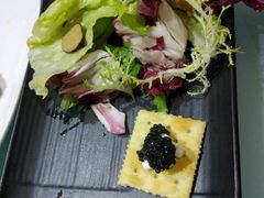 -亚洲国际大酒店·云顶阁旋转自助餐厅
