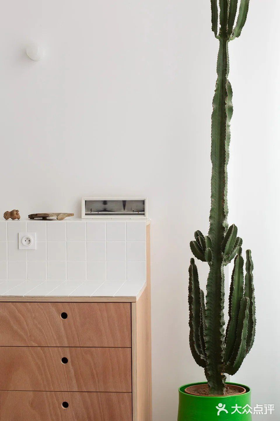 只有可以漫步的异形立面