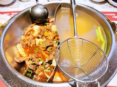 -左庭右院鲜牛肉火锅(金山万达店)