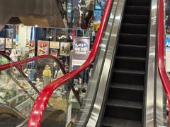 -优衣库(深圳万象天地旗舰店)