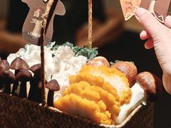 -山缓缓火锅(上海港汇恒隆店)