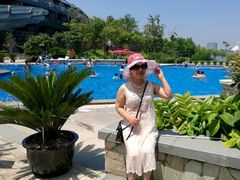 -上海滴水湖皇冠假日酒店