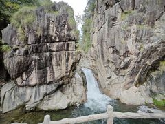 -鄣山大峡谷