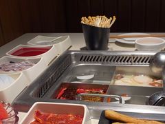 -海底捞火锅鲜切牛肉主题店(长寿路店)