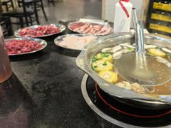 -牛一煲美食(江高店)