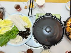 -撒拉人家.酸菜牦牛肉火锅