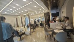 -蓝调造型·烫发·染发