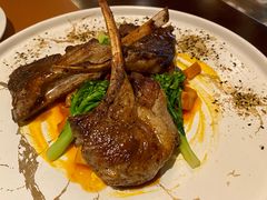 羊排三块-Golden Lily河内巴黎法越料理餐厅(建国西路店)