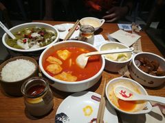 -渝是乎酸菜鱼(龙旗购物中心店)