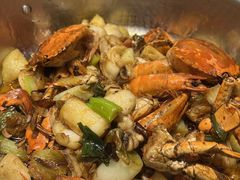 -七欣天香辣蟹火锅(无锡金太湖国际城店)
