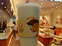 -沪上阿姨·臻选茶饮(上海环球港店)
