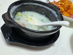 菜心咸骨粥-凤凰楼酒家·粤宴点心(华强北店)