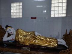 -ခြောက်ထပ်ကြီးရွှေသာလျောင်းဘုရားကြီး