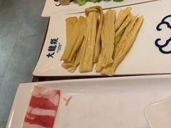 -大龙辣火锅·龙虾·烧烤(湖滨新天地店)