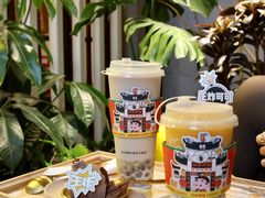 -欢乐茶馆·木马谣剧场(南京小西湖店)