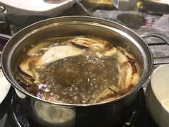 -何鲜菇火锅(大营盘店)