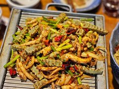 -95号酱骨·一块豆腐(展春园西路店)