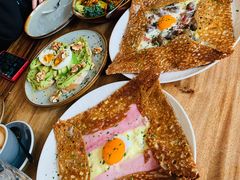 鸡蛋蘑菇熏肉荞麦可丽饼-RAC BAR(安福路店)