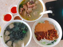 -华威达牛庄(黄埔大道西店)