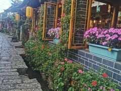 -民食香·腊排骨野生菌美食(木府店)
