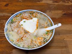 馄饨-胖子馄饨坊(天目大厦东南)