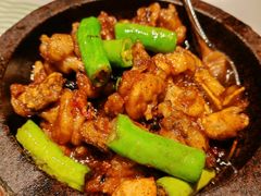 石锅杭椒牛蛙-桂满陇·西湖船宴(平安金融中心店)