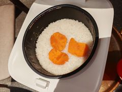 虾仁蒸水蛋-湘辣辣鲜炒黄牛肉(花园城店)