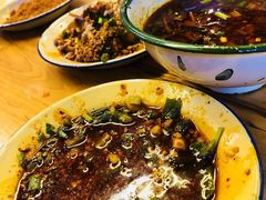 -拈签一笑黄牛肉辣卤串串