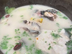 鲜潭蒸汽石锅江团鱼-鲜潭蒸汽石锅鱼(五道口购物中心店)