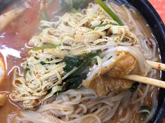 -曹宝林砂锅麻辣烫(星光路店)