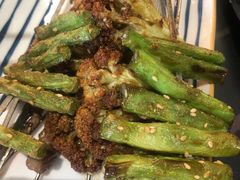 -许哥东北烧烤·铁丳烤串·宫后夹肉(繁花中心店)